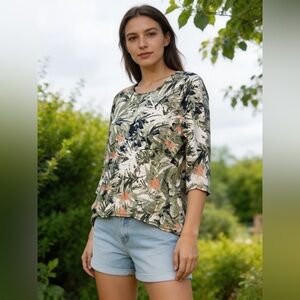 Ladies Chico Tropical Print 3/4 Sleeve Blouse (inv# 180)